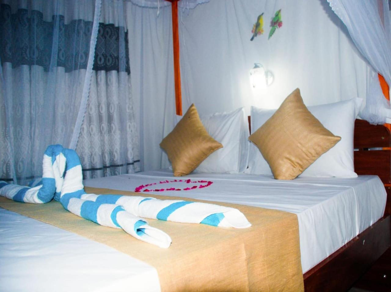 Kavidi Villa Home Stay Tangalle Pokoj fotografie