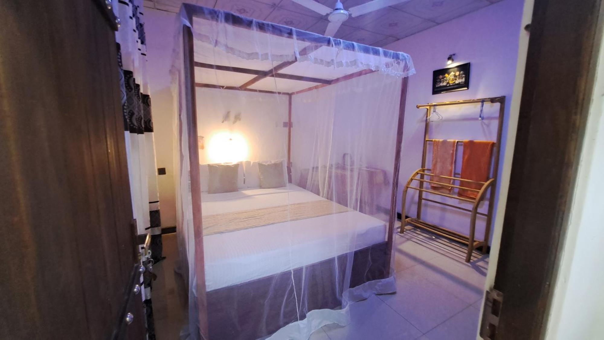 Kavidi Villa Home Stay Tangalle Pokoj fotografie